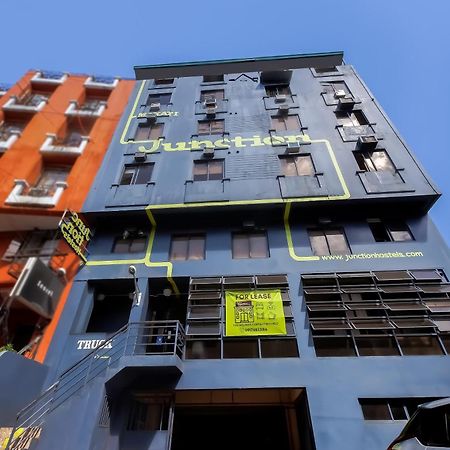 Spot On Junction Hostel Makati City Exterior photo
